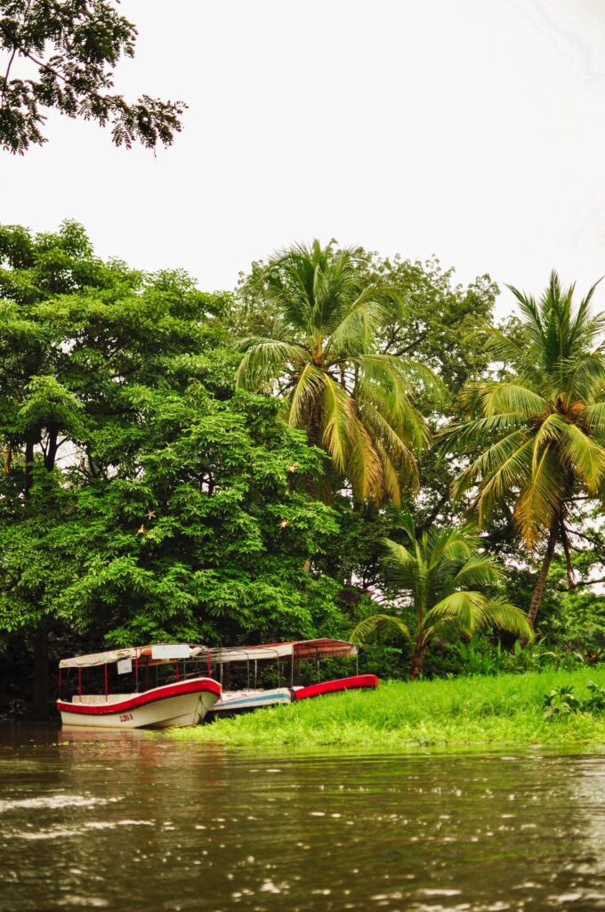 River cruising in Lake Nicaragua